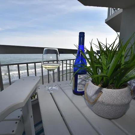 0407 Waters Edge Resort Condo